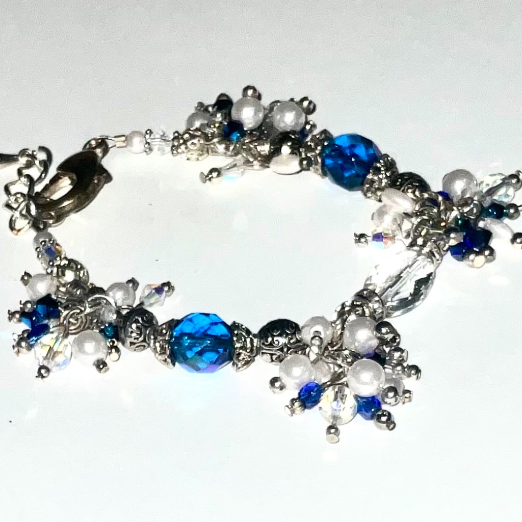 Custom Swarovski Crystal, Pearl, Silver Cluster Bracelet. Nwt